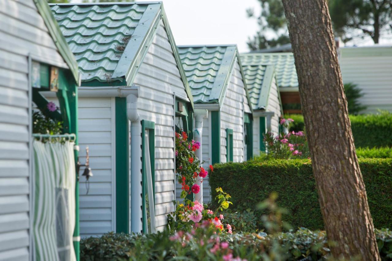 Camping Les Violettes La Faute-sur-Mer Bagian luar foto